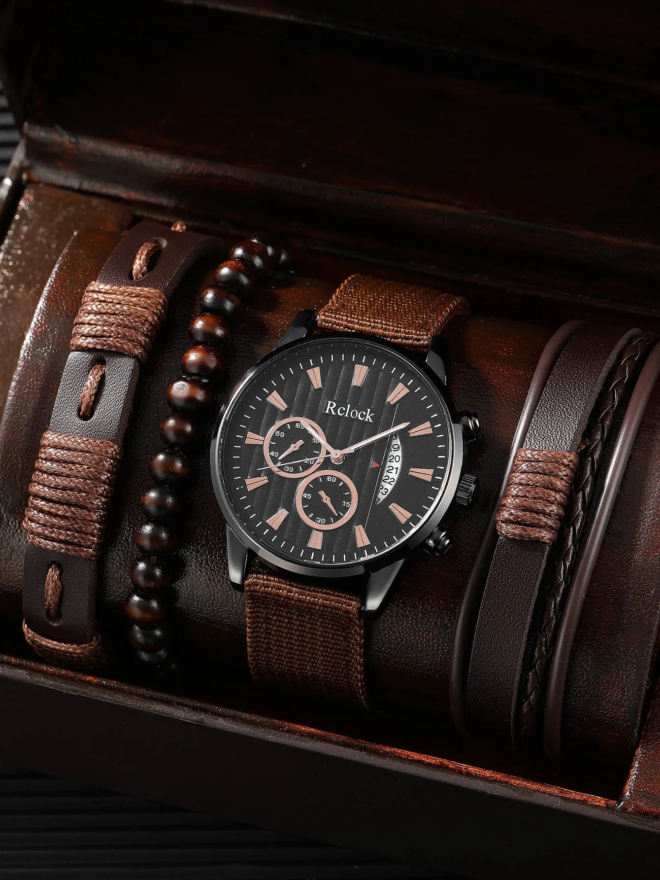 1pc Men Round Pointer Quartz Watch & 3pcs Bracelet