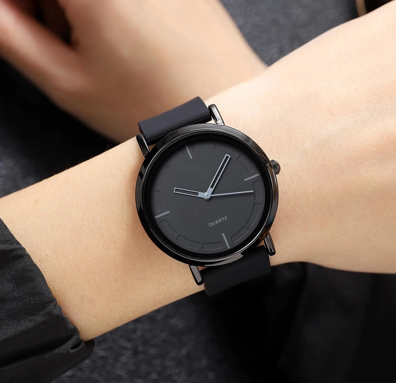 BESTKANG Fashion Simple Analog Quartz Wrist Watches Silicone Strap Waterproof Watch Women Watches Men Sports Watches