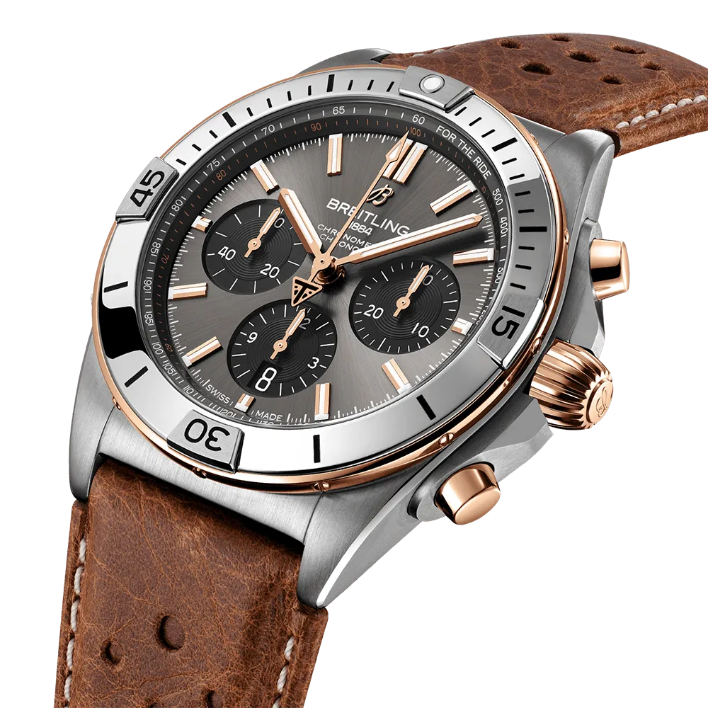 Breitling Chronomat B01 42Triumph TB0134101M1X1