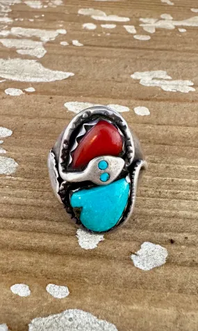 SNAKE EYES 60s/70s Vintage Zuni Turquoise & Coral Ring  Size 10